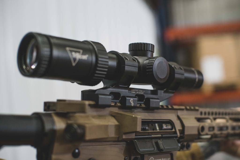 Best AR-15 Scopes For Hunting – 2023