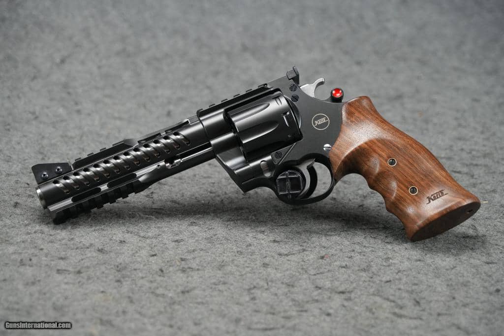 Best 8 Shot Revolvers – 2023