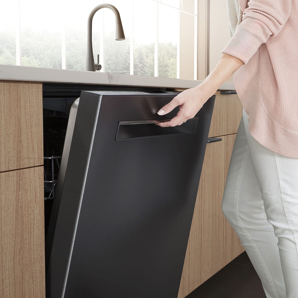 GE vs Bosch Dishwasher: Which One Is the Best in 2023?